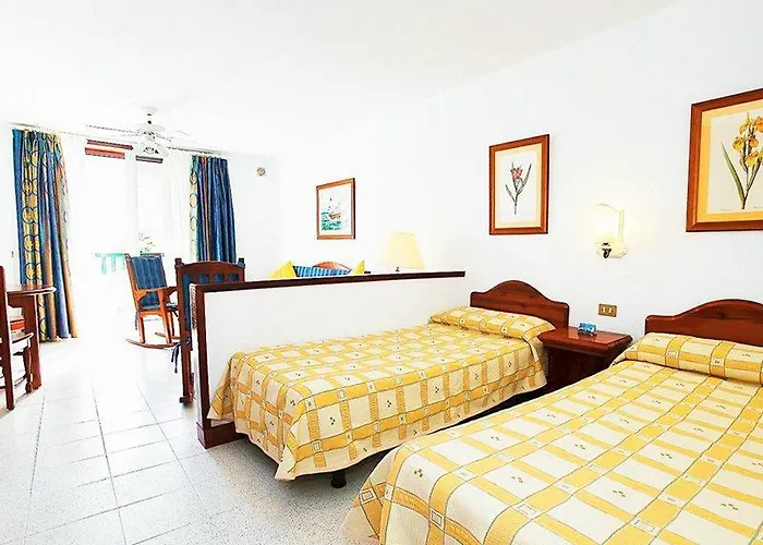 Parque Santiago Iii And Iv *