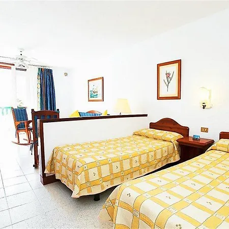 Parque Santiago Iii And Iv *